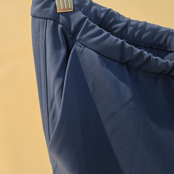 Athleta NWT Blue Pants With Snap Up Detail - Picture 8 of 16